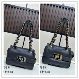Picture of Balenciaga Handbags _SKUfw191074921fw